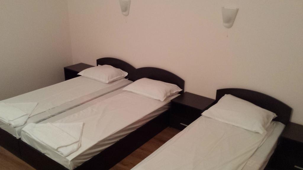 קרנבו Guest House Stels חדר תמונה